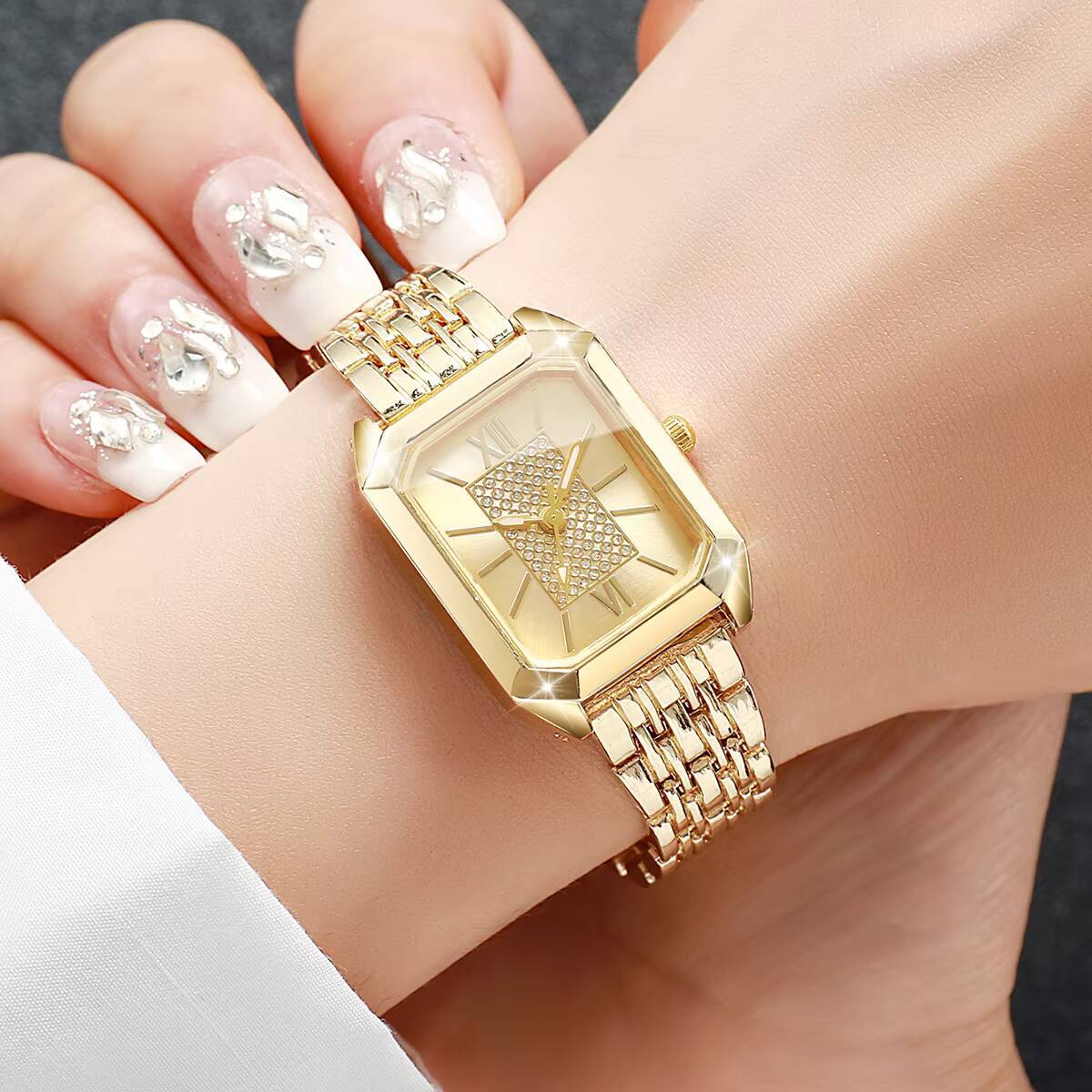 Mode Rechthoek Vrouwen Horloge - Luxury Watch Cartier recensie en prijs